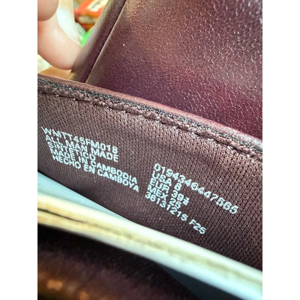 Time and Tru Womens Burgundy Flat‎ Tall Boots Memory Foam 8 Equestrian Wine Dark